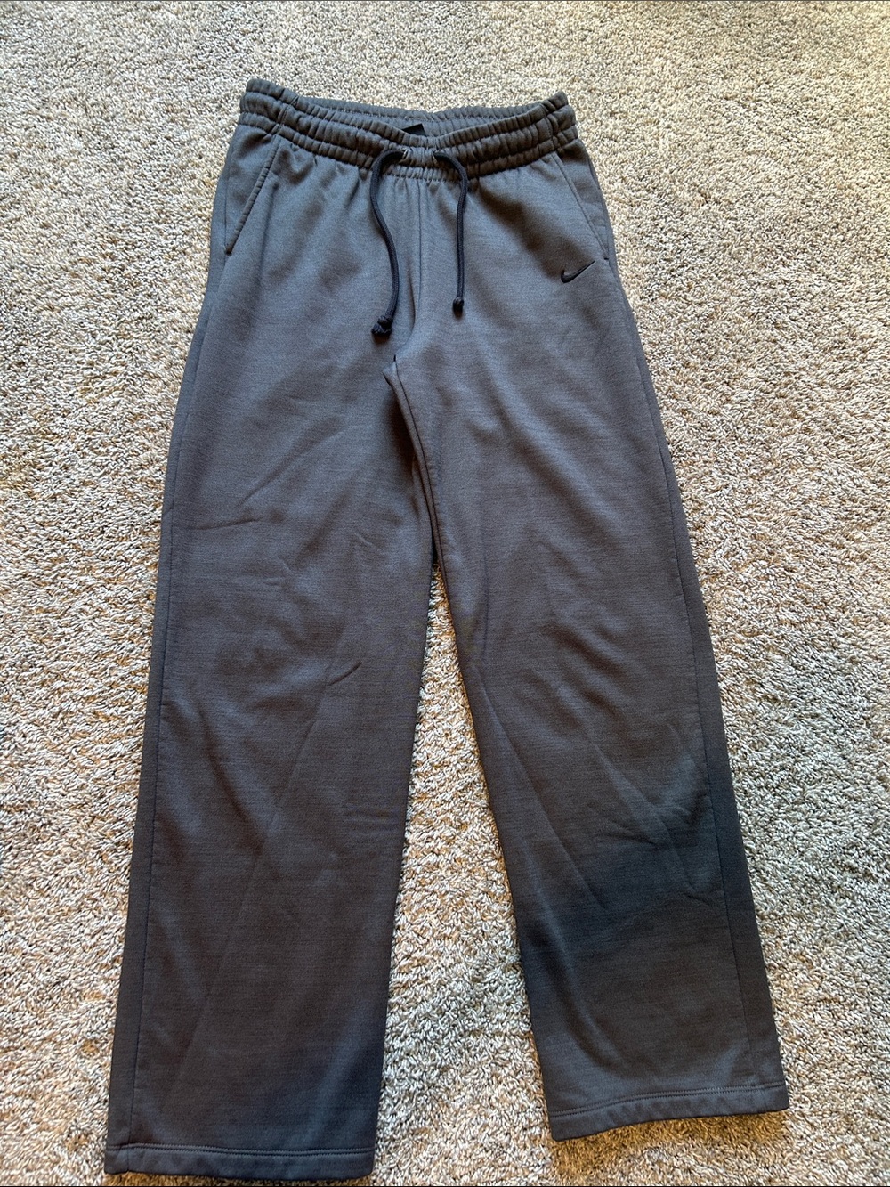 Nike Men's Charcoal Gray Fleece Joggers